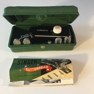 Vintage Singer Buttonholer No. 160506